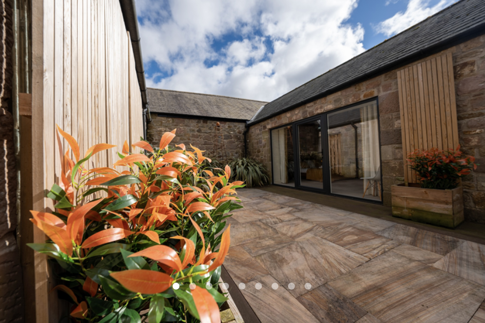 Late 2025 availability for holiday homes